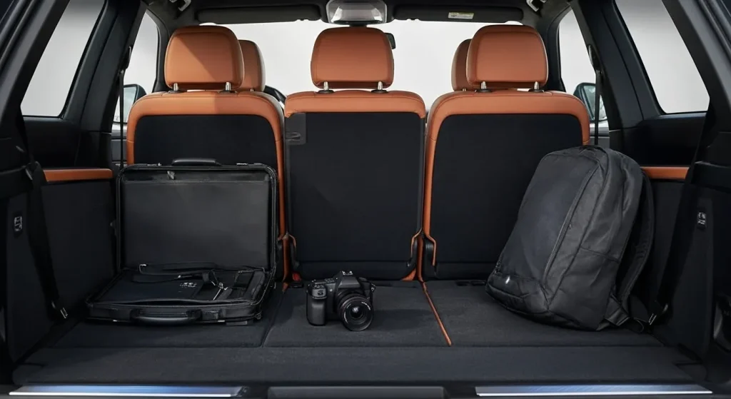 BMW X7 2025 back side
