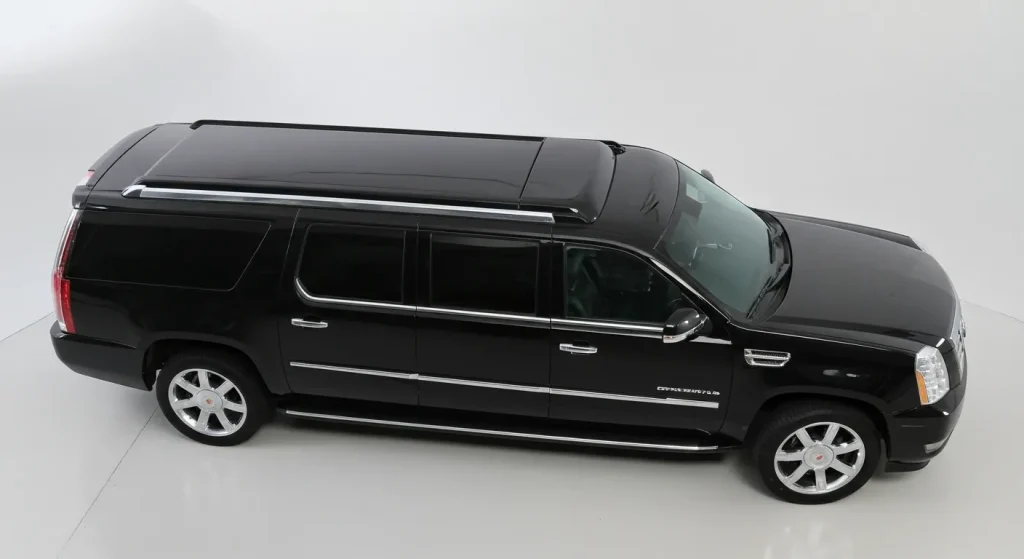 Cadillac Escalade ESV side view