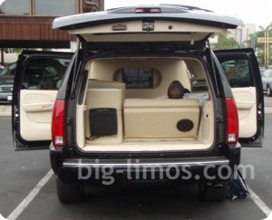 escalade-esv-2007-back1